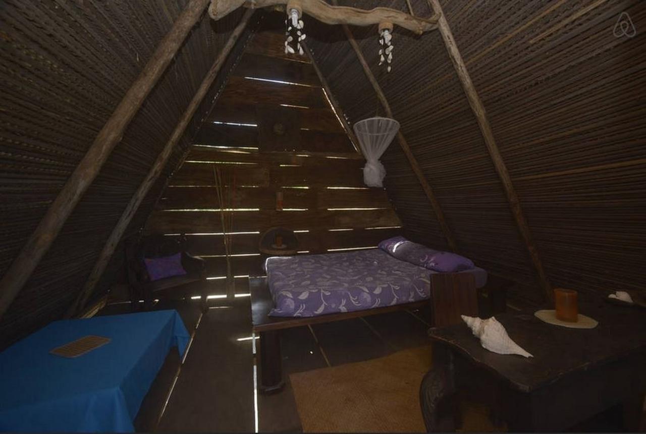 Hostal Pachamama Isla de Canas Esterno foto