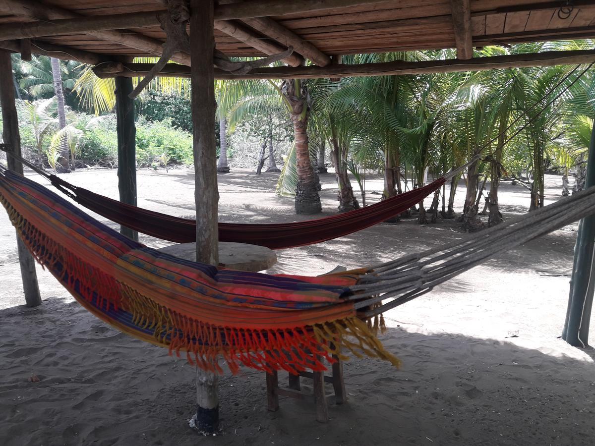 Hostal Pachamama Isla de Canas Esterno foto
