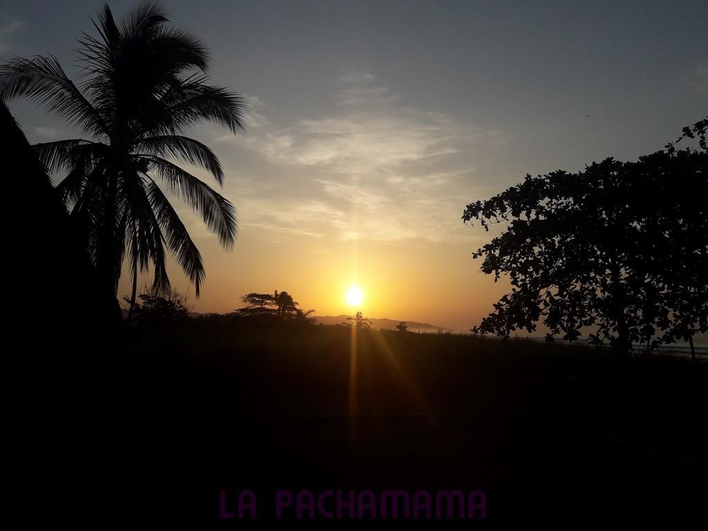 Hostal Pachamama Isla de Canas Esterno foto